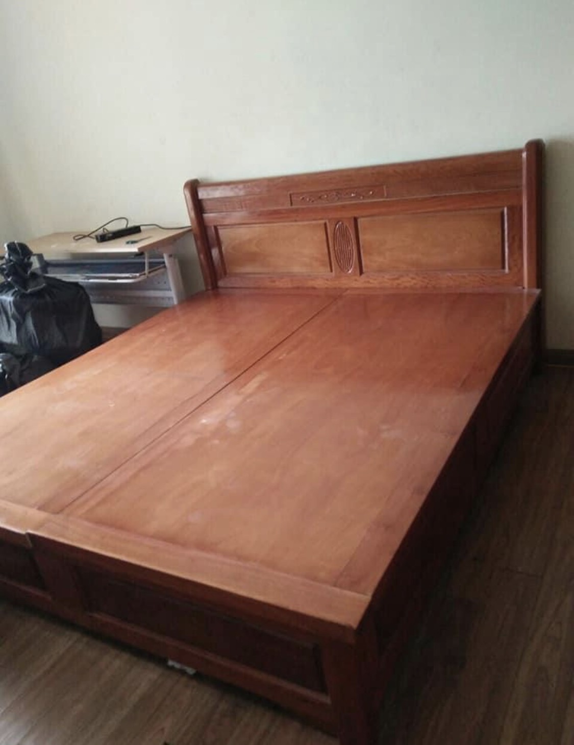 giường gỗ 